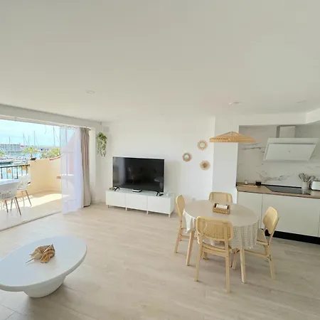 Port Villajoyosa- Smoke Free Apartment *